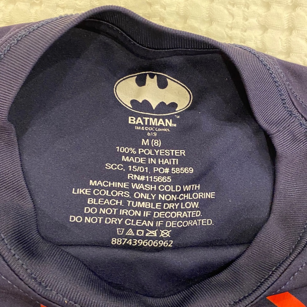 Batman tee - Picture 2 of 2